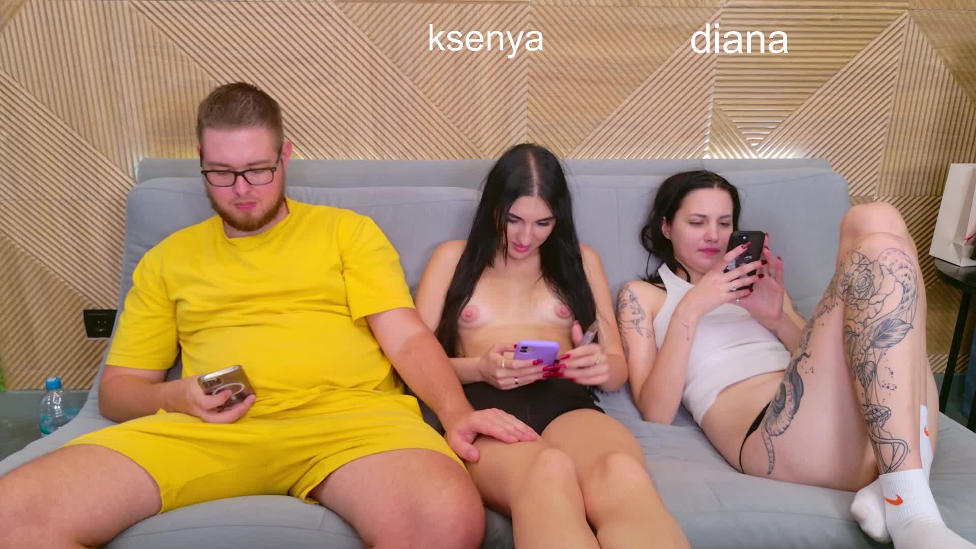 WebcamSlut Cam Model Chat October 29, 2025