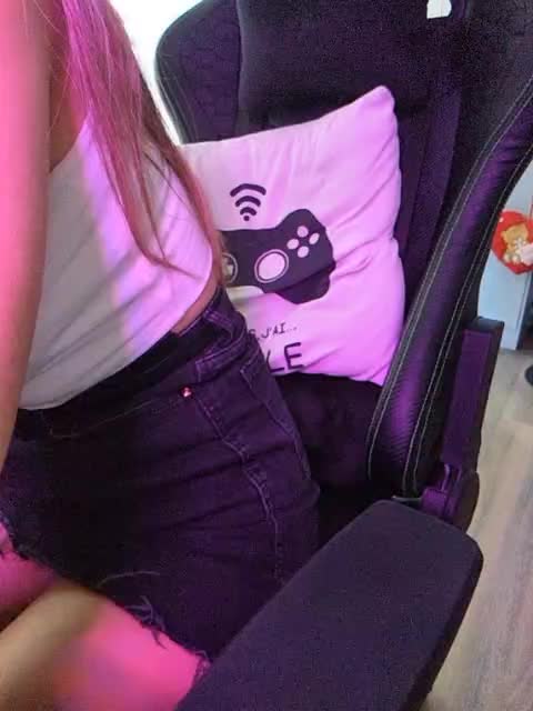 _m_a_r_i_a_888_ Cam Model Chat October 29, 2025