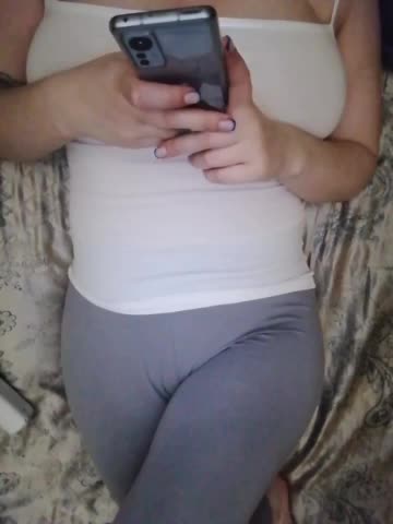 -Tiffany- Cam Model Chat October 29, 2025