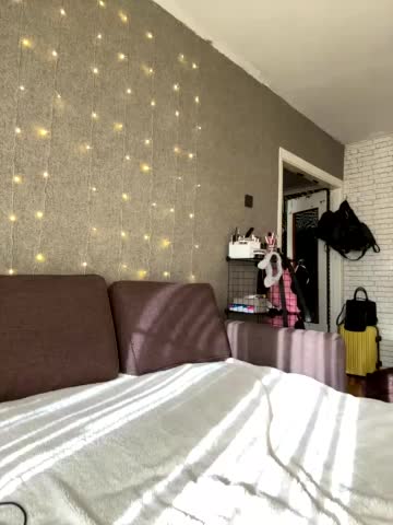 Kris- Cam Model Chat October 29, 2025