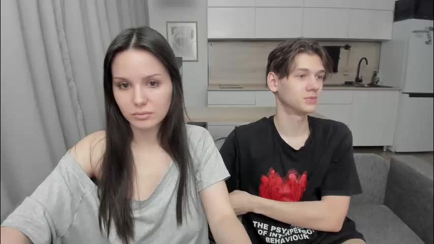 yourher0in Cam Model Chat October 29, 2025