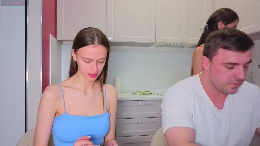 ihavepaws33 Cam Model Chat October 29, 2025