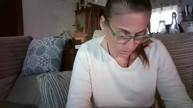 lolahueso Cam Model Chat October 29, 2025