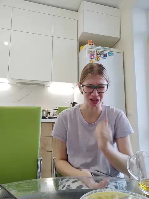 WaNaMe Cam Model Chat October 29, 2025