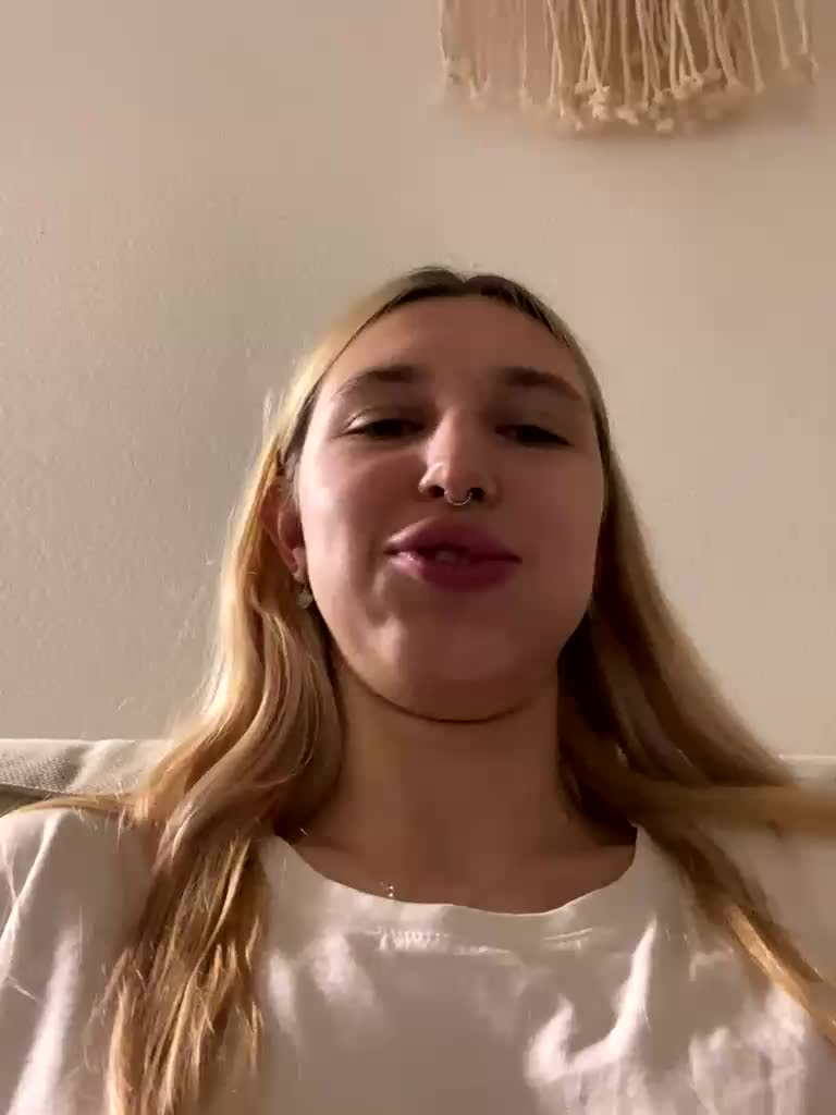 lina_wap Cam Model Chat October 29, 2025