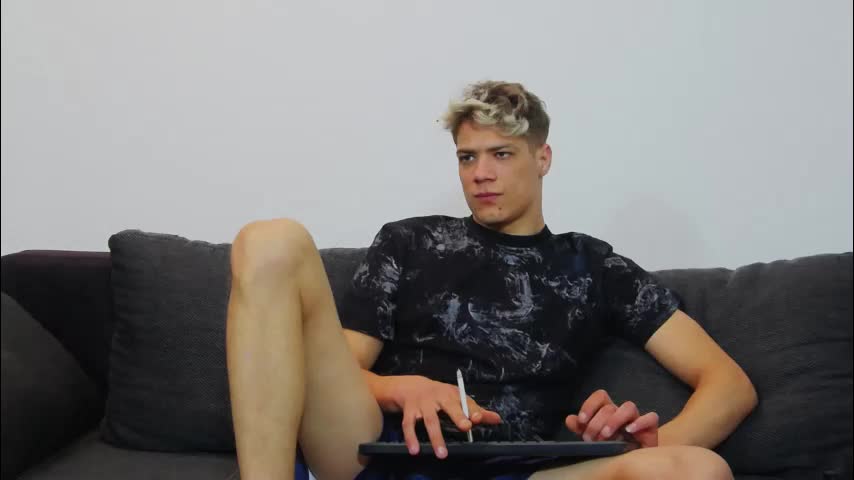 just_alexx12 Cam Model Chat October 29, 2025