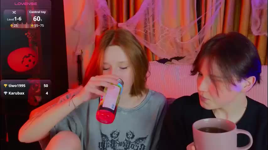 berry_assortment Cam Model Chat October 29, 2025