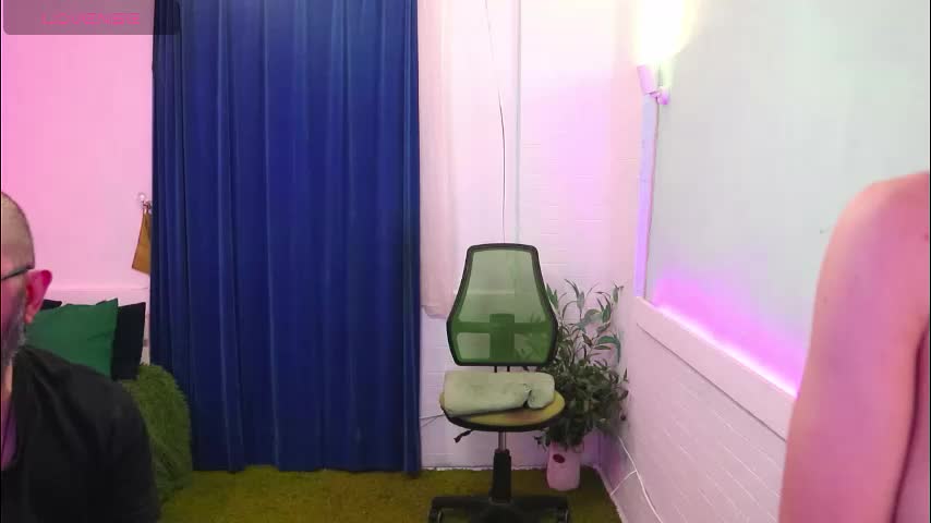 alisaaleks Cam Model Chat October 29, 2025