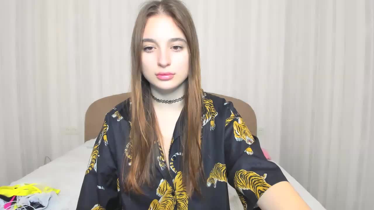 Dariadeluxe Cam Model Chat October 29, 2025