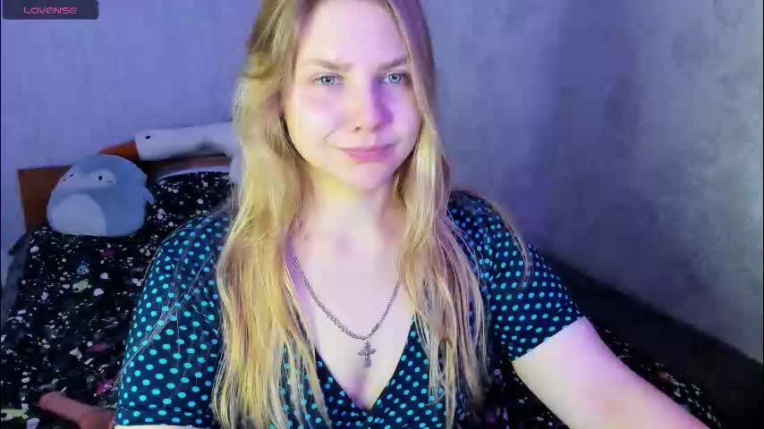 emmafrizea Cam Model Chat October 29, 2025