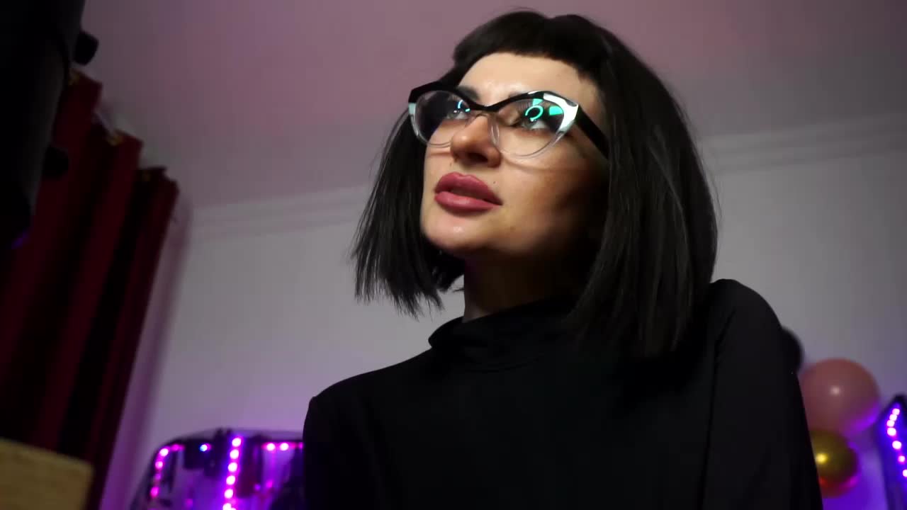 CyberXGoddess Cam Model Chat October 29, 2025