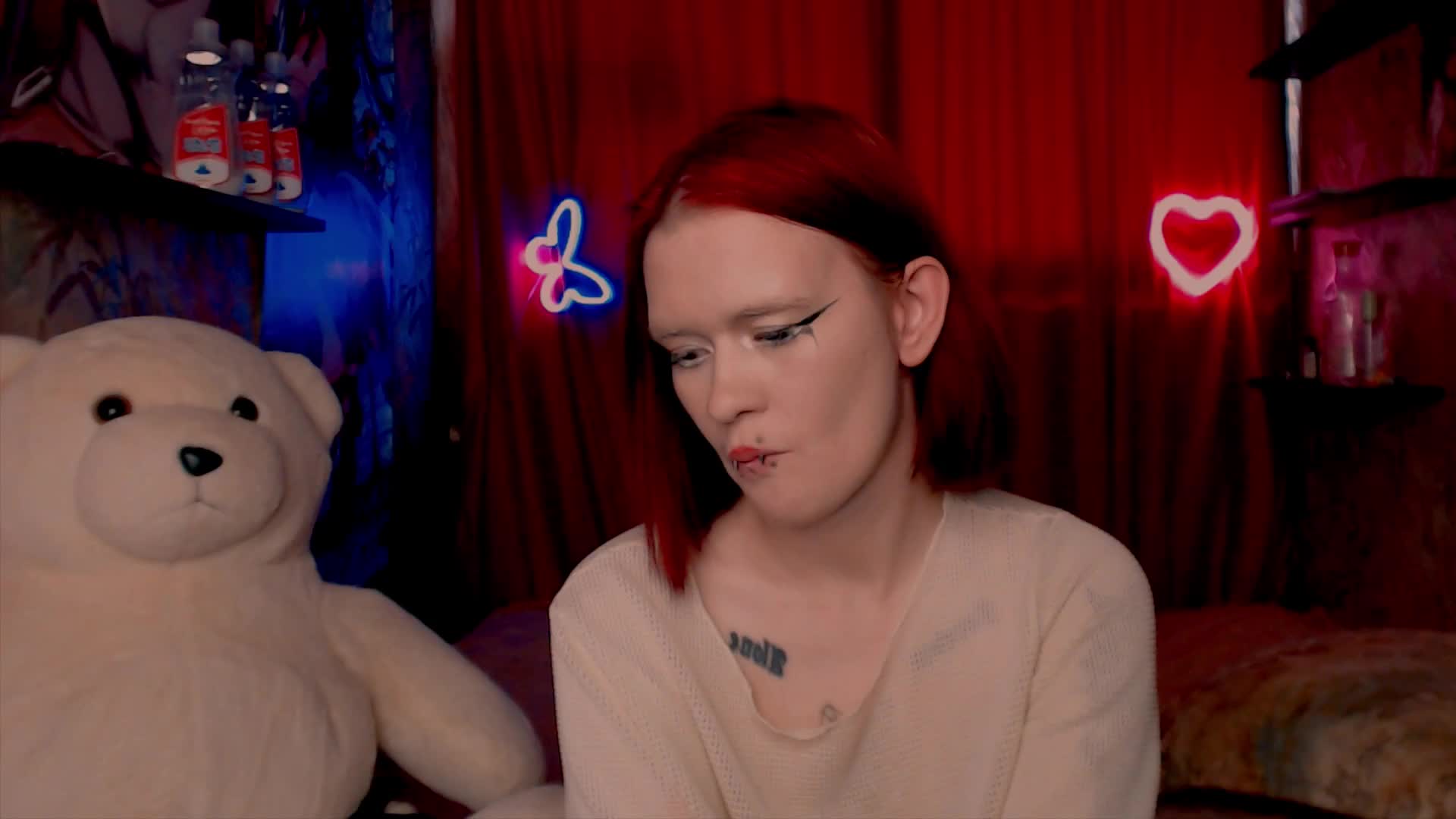 Velvet-and-Venom Cam Model Chat October 29, 2025