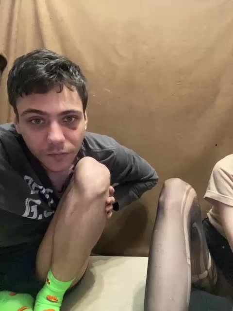 zaebokroom999 Cam Model Chat October 29, 2025