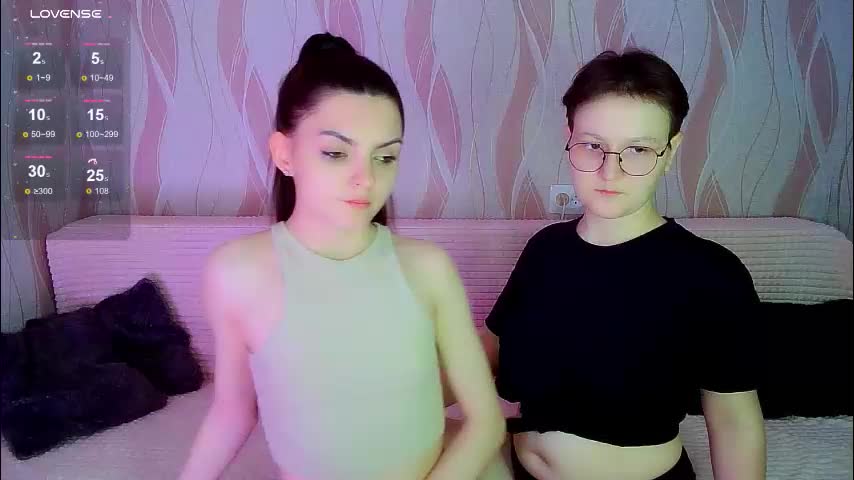 pornostendup Cam Model Chat October 29, 2025