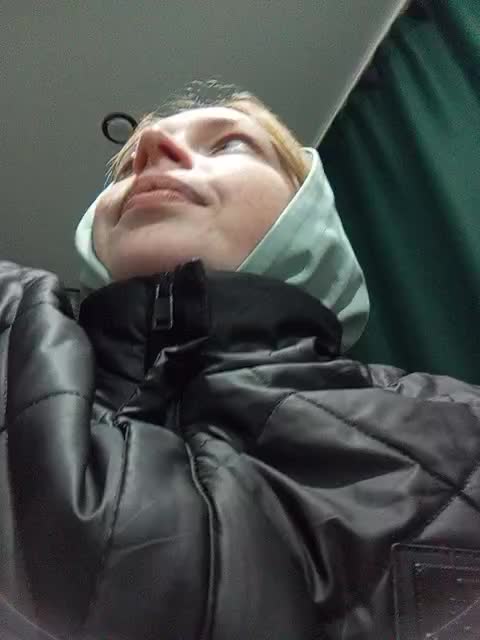 LIZUNCHIK-25 Cam Model Chat October 29, 2025