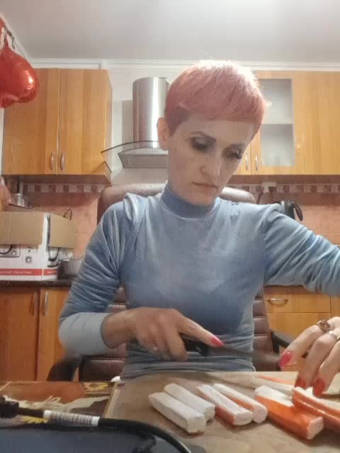 N-I-M-F-O-M-A-N-K-A Cam Model Chat October 29, 2025