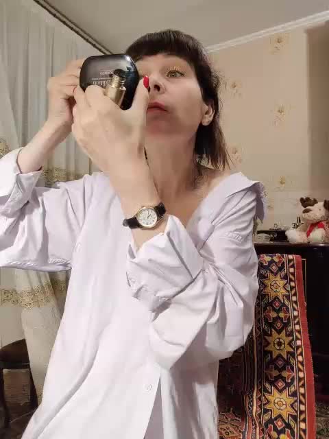 caroliiine Cam Model Chat October 29, 2025