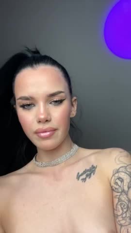 EvaDesire Cam Model Chat October 29, 2025