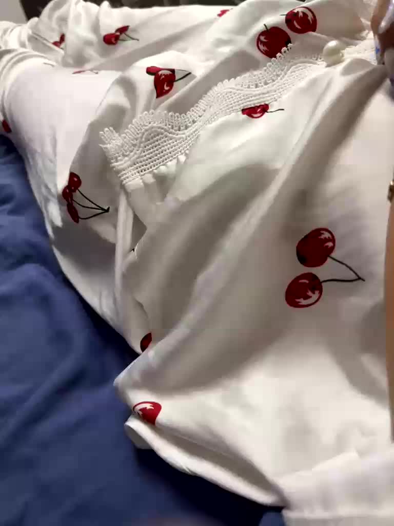 Belladonna-5 Cam Model Chat October 29, 2025