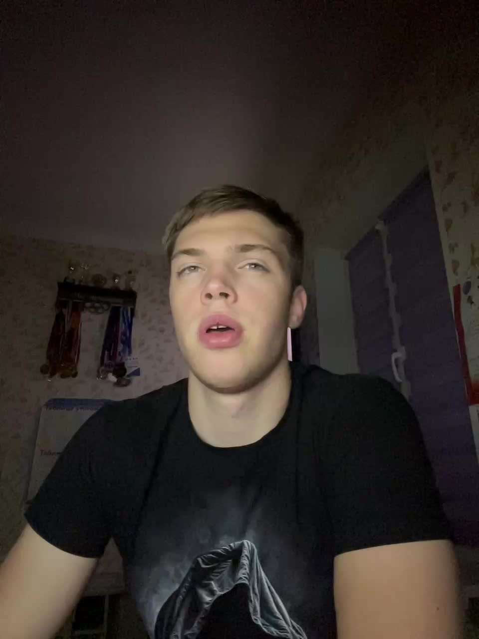 TomRichel Cam Model Chat October 29, 2025