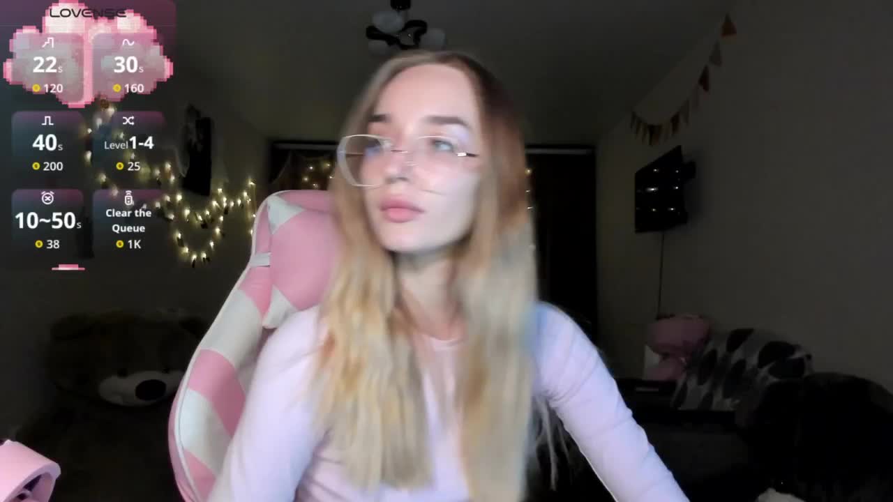 Polikinesis Cam Model Chat October 29, 2025