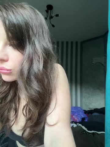 Melissa222Femdom Cam Model Chat October 29, 2025