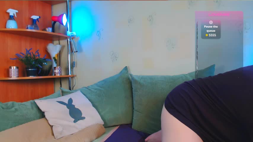 Caroline1995 Cam Model Chat October 29, 2025