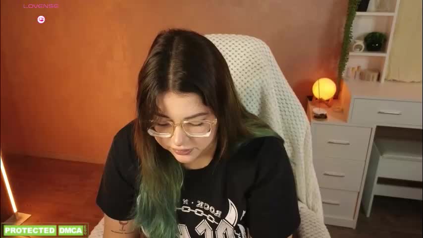 sunflower0907 Cam Model Chat October 29, 2025