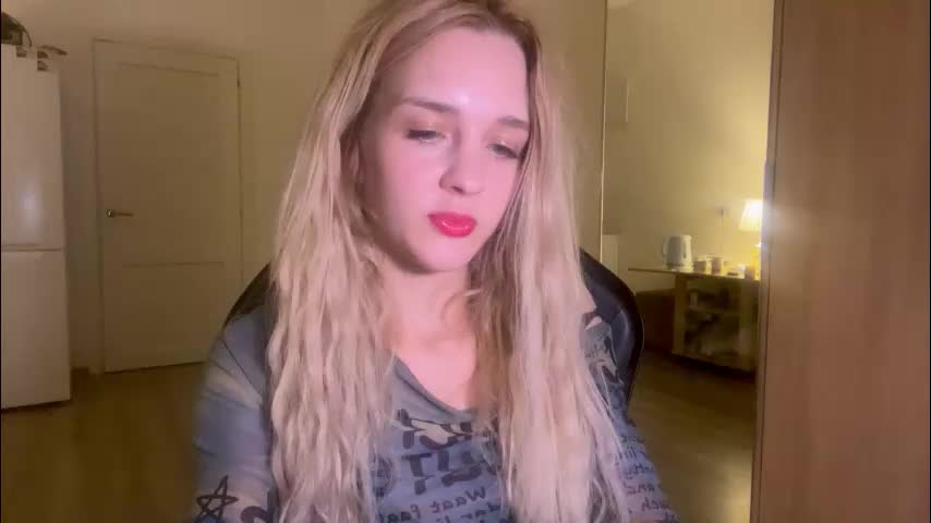 sailormoon666_ Cam Model Chat October 29, 2025