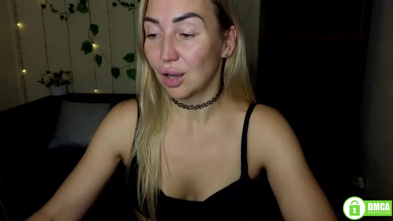 Jullyblondkiss Cam Model Chat October 29, 2025