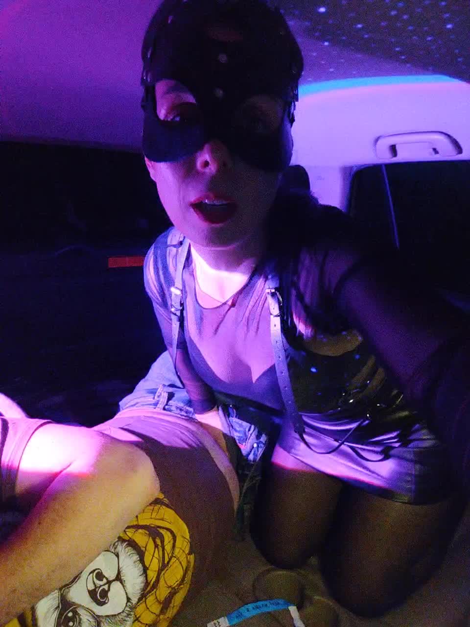 WILD-love-WILD Cam Model Chat October 29, 2025