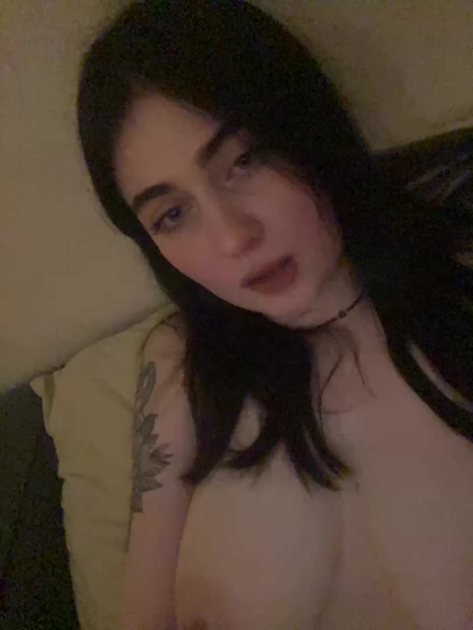 your_other_half Cam Model Chat October 29, 2025