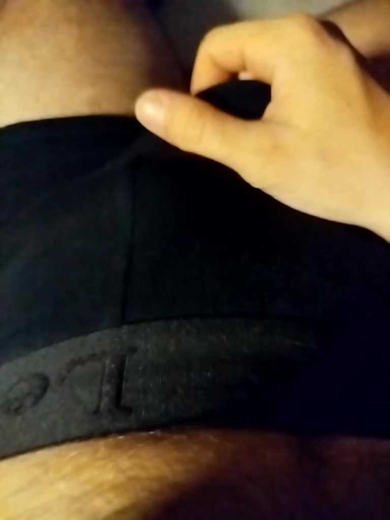 Mickey_17 Cam Model Chat October 29, 2025