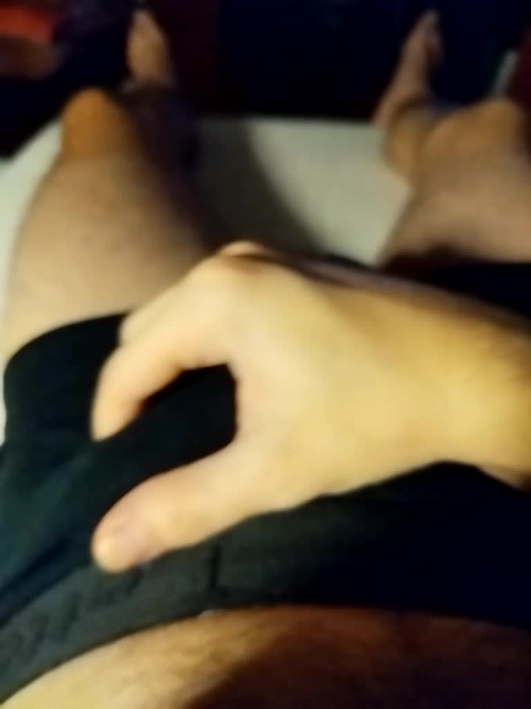 Mickey_17 Cam Model Chat October 29, 2025