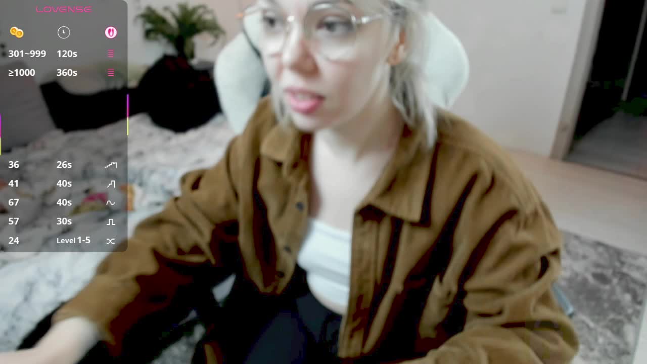 AnyaTaylorJoy_ Cam Model Chat October 29, 2025