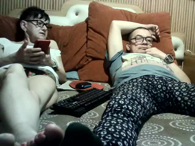 coupleofcoolx Cam Model Chat October 29, 2025