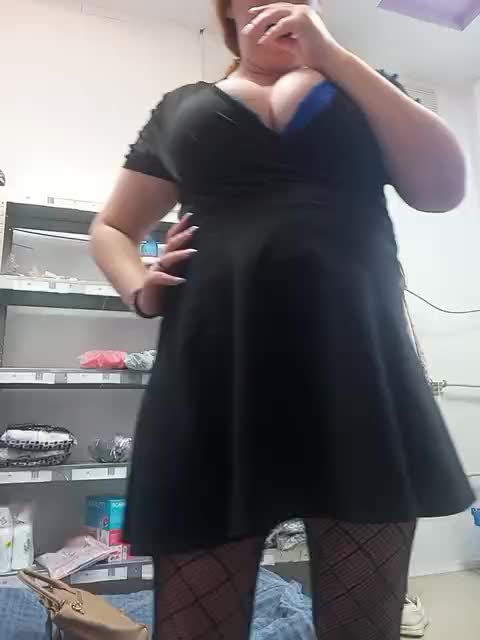 MiaLovely Cam Model Chat October 29, 2025