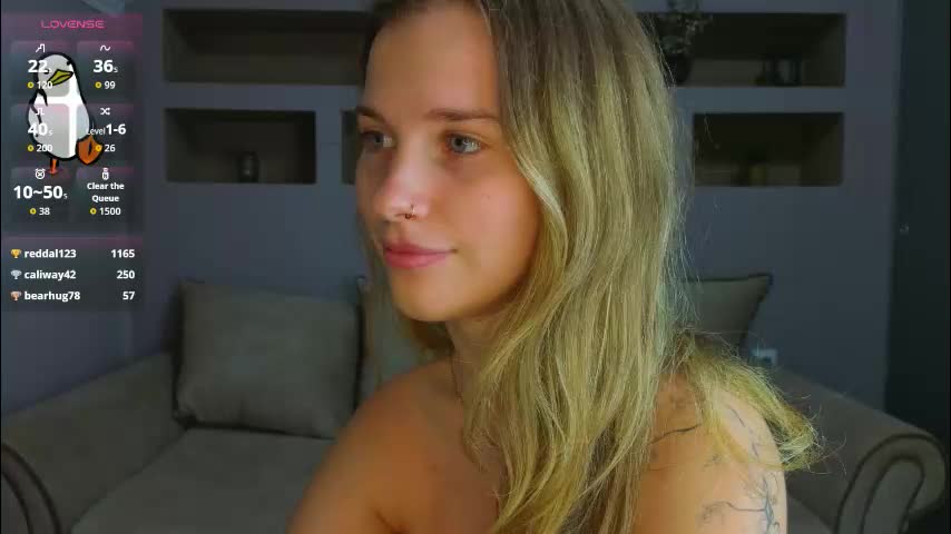 lynntiny Cam Model Chat October 29, 2025