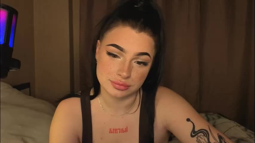 lisaanddenis Cam Model Chat October 29, 2025