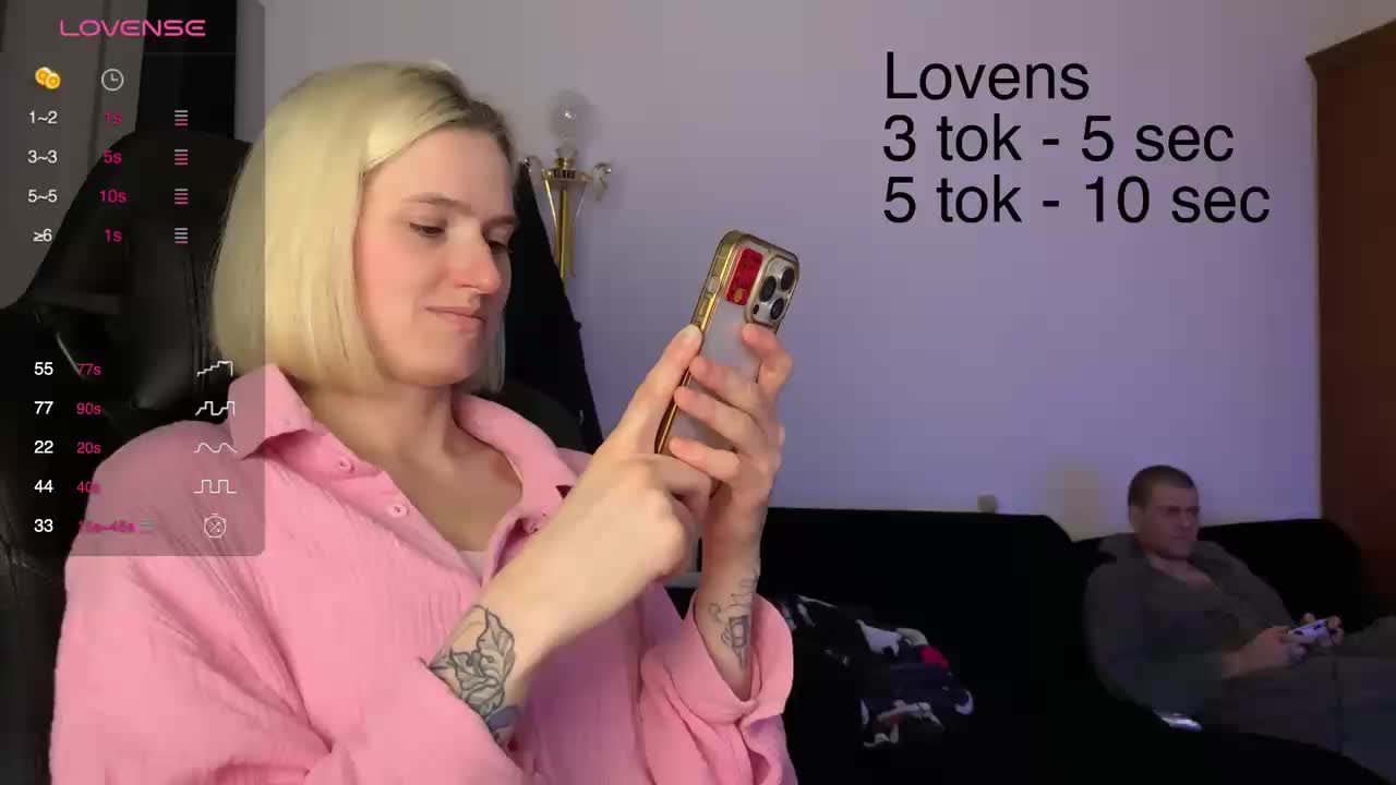 Sexy-Sweets Cam Model Chat October 29, 2025