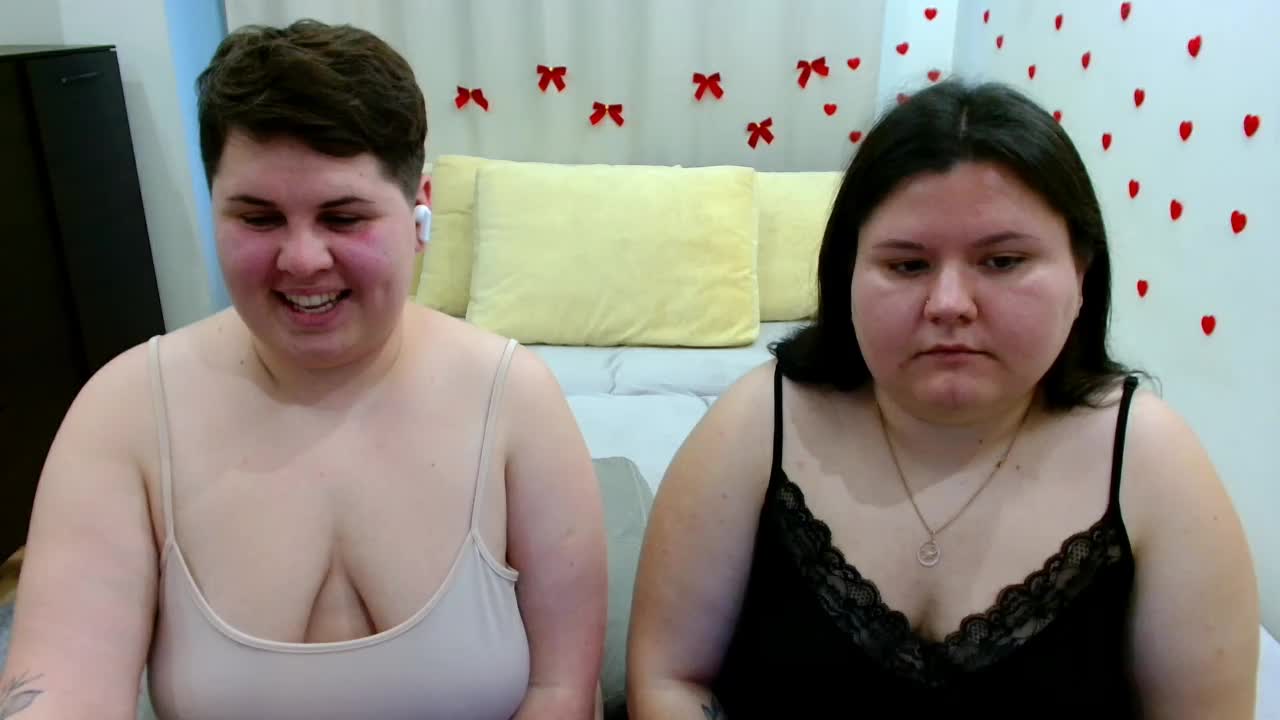 BeckyAndEllen Cam Model Chat October 29, 2025