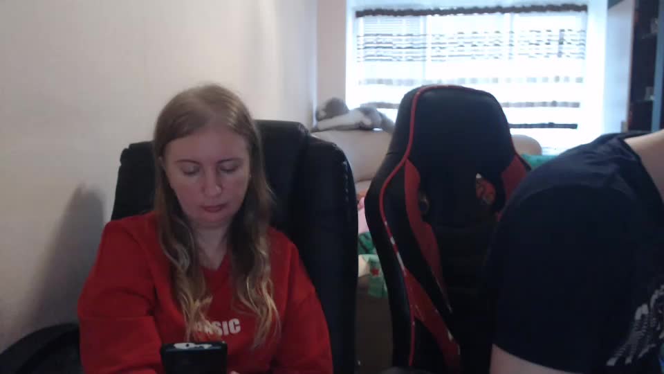 jenisandpeter Cam Model Chat October 29, 2025