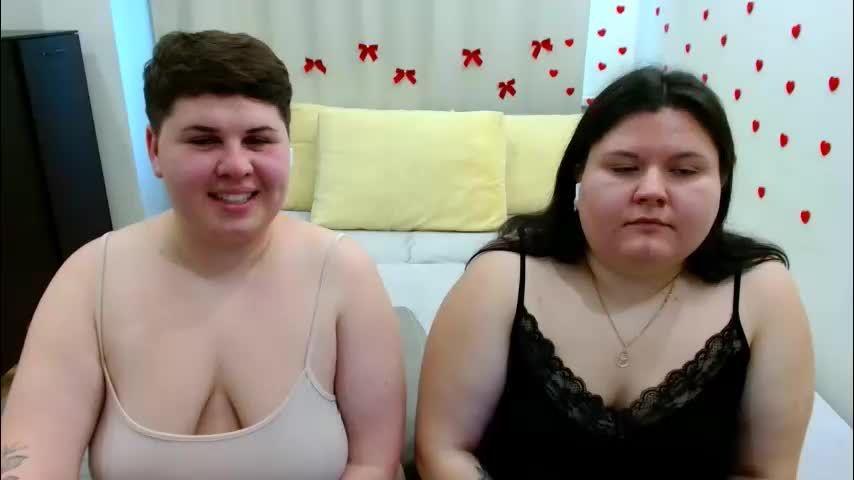 beckyandellen Cam Model Chat October 29, 2025