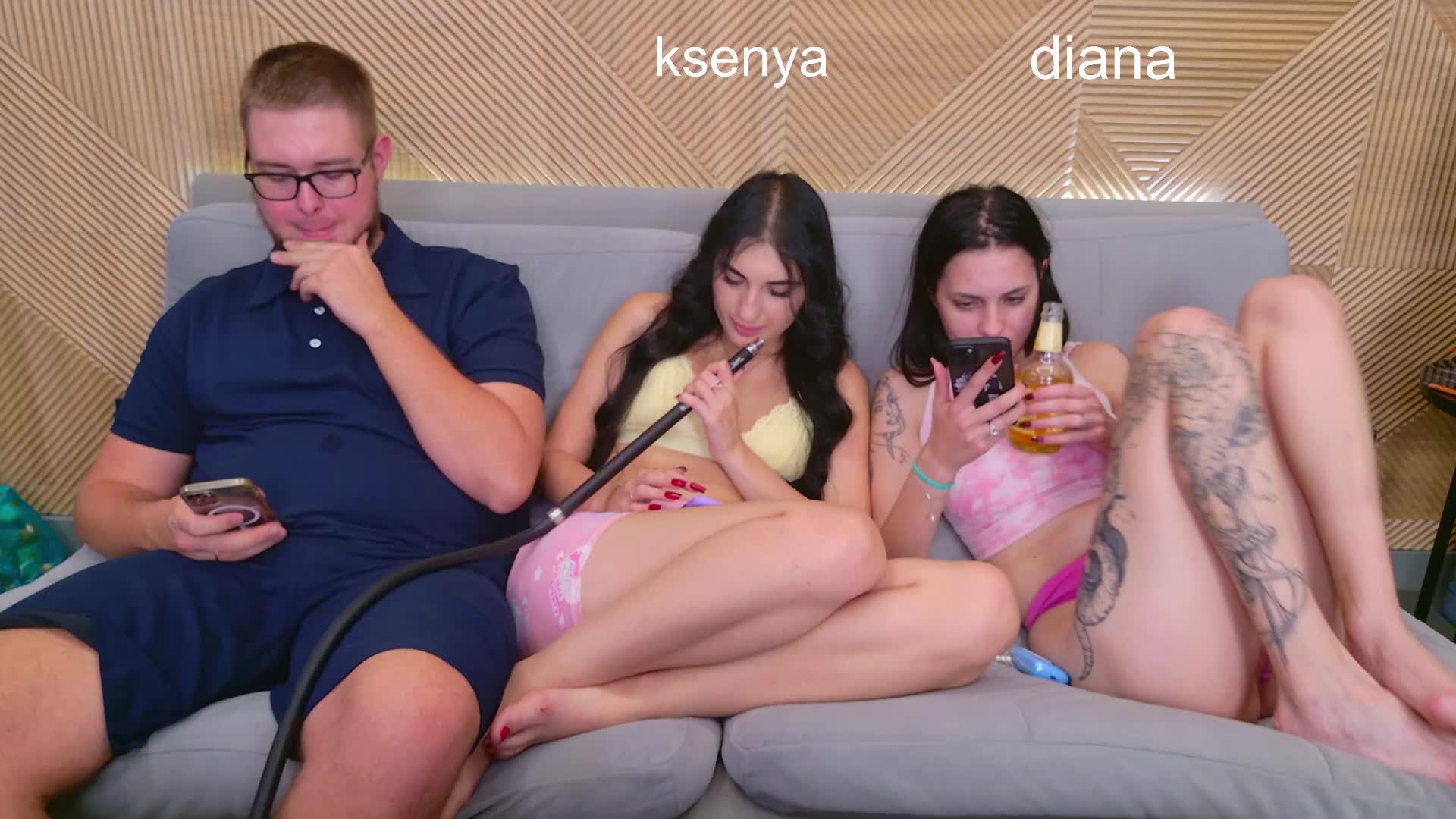 WebcamSlut Cam Model Chat October 29, 2025