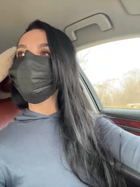 BRUice07 Cam Model Chat October 29, 2025