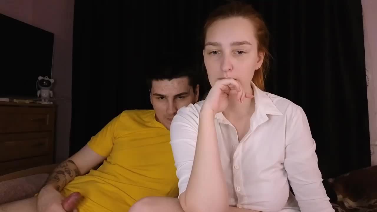 Sweet-Little-Lie Cam Model Chat October 29, 2025