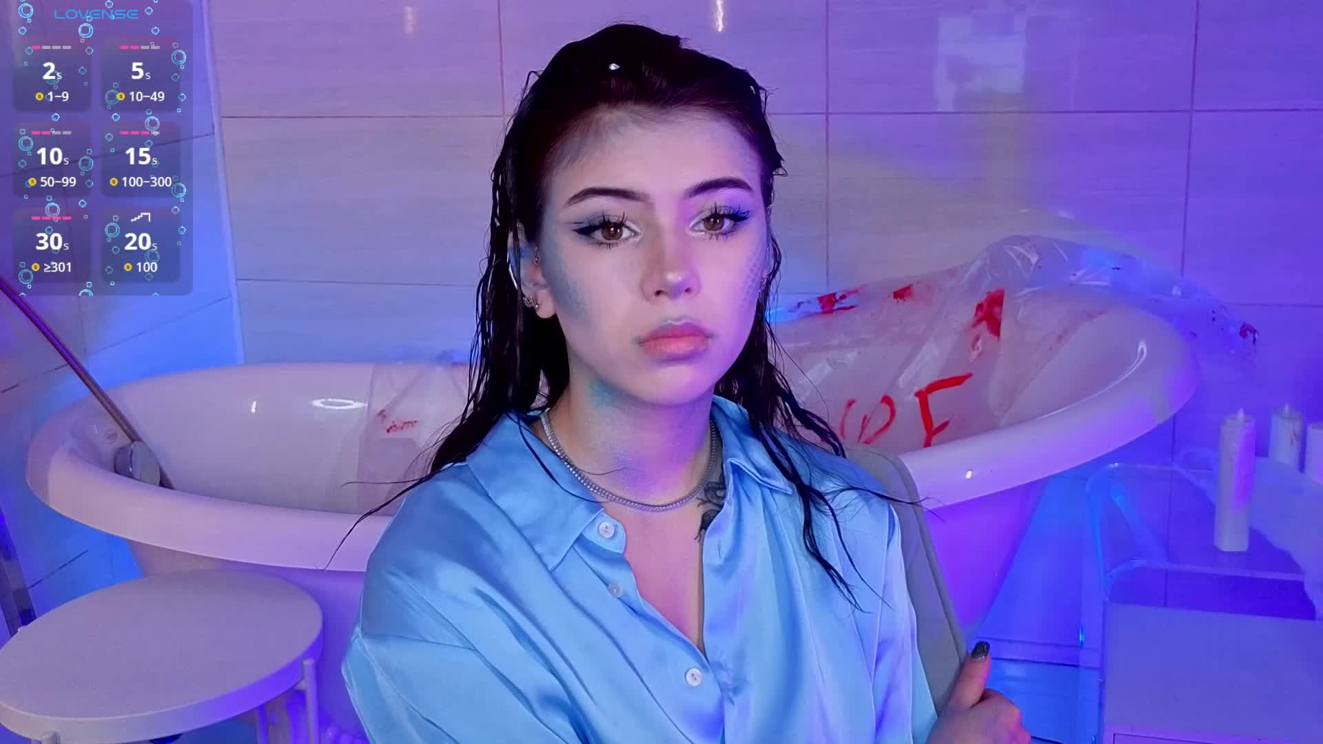 CoralineJones Cam Model Chat October 29, 2025