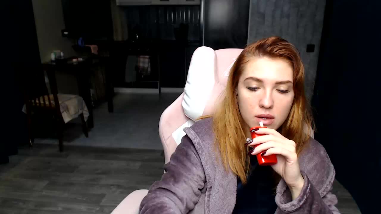 Regimasmile Cam Model Chat October 29, 2025