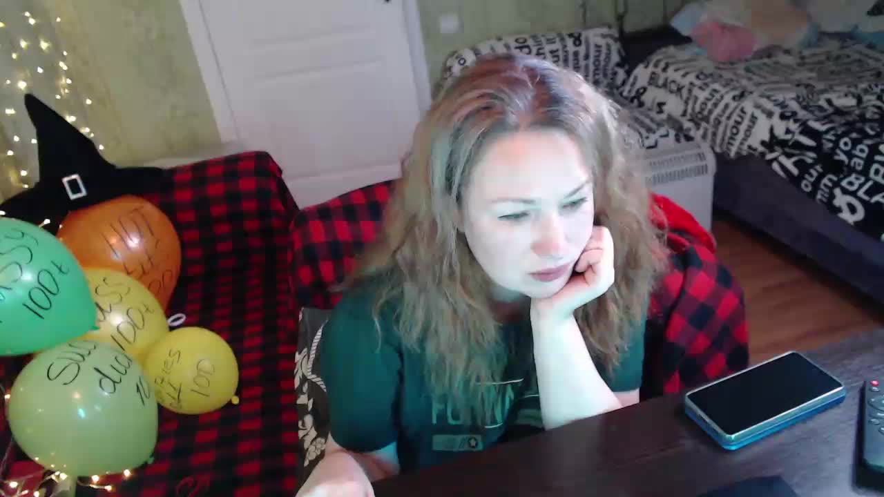 MeganIris Cam Model Chat October 29, 2025