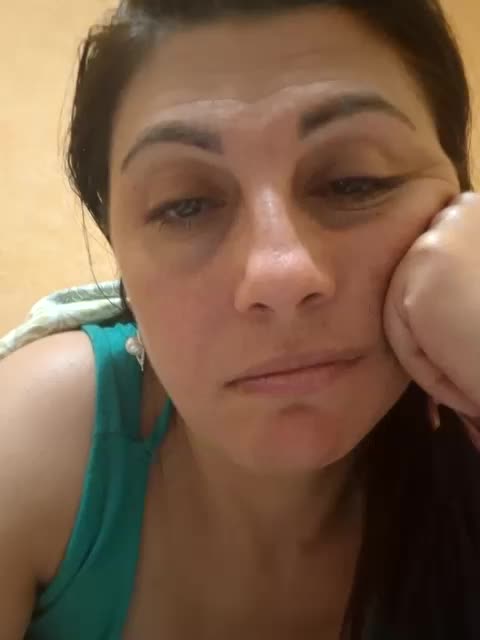 AmyRoses Cam Model Chat October 29, 2025